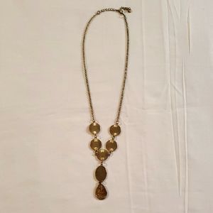 Elegant Gold Necklace